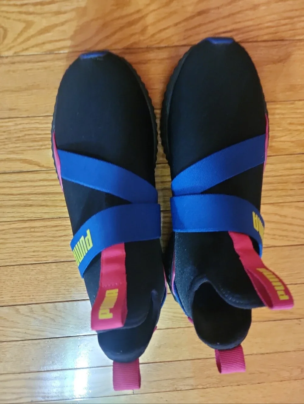 Puma Defy Mid 90'S Black Slip-On Women's Sneakers with Blue Straps and Pink Tabs
